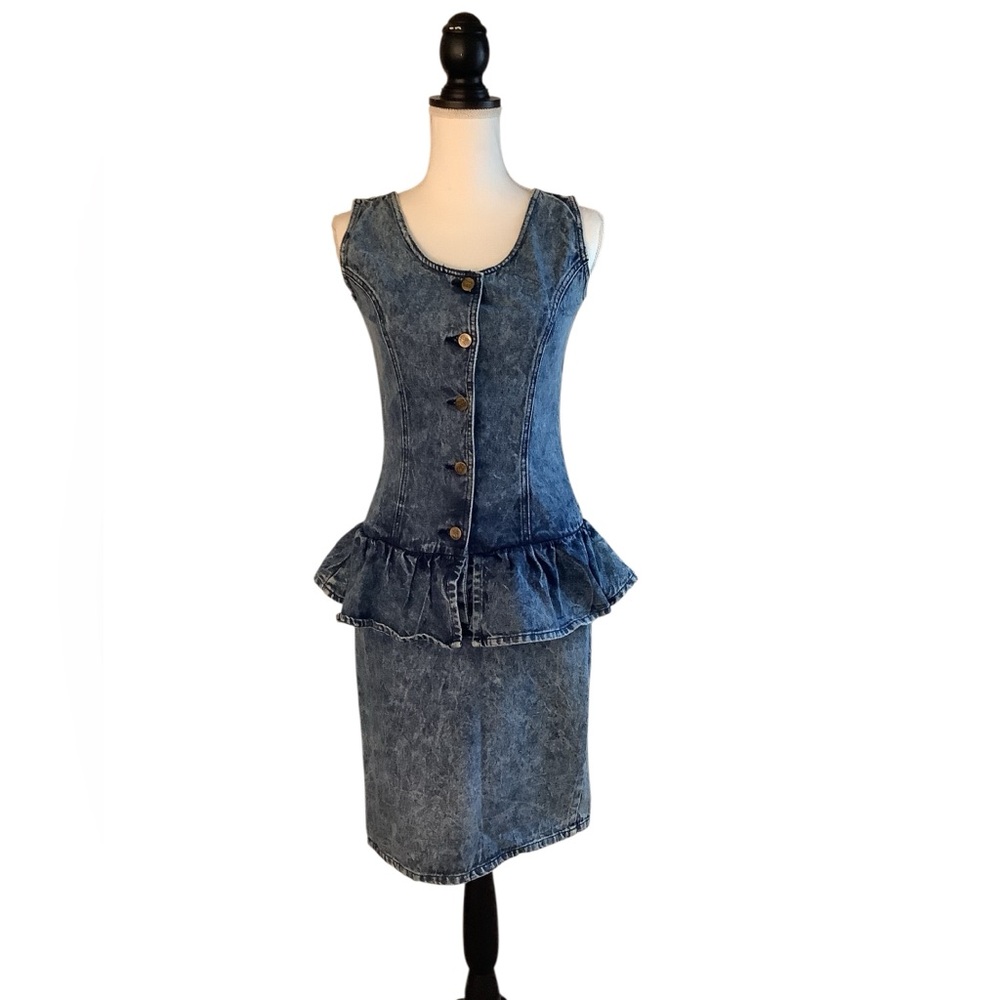 Mizz Lizz Denim Peplum Pencil Dress Size 5 Button Front